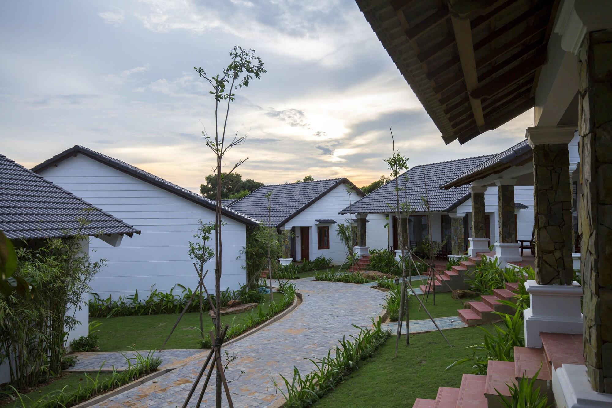 Myplace Siena Garden Resort Phu Quoc Buitenkant foto